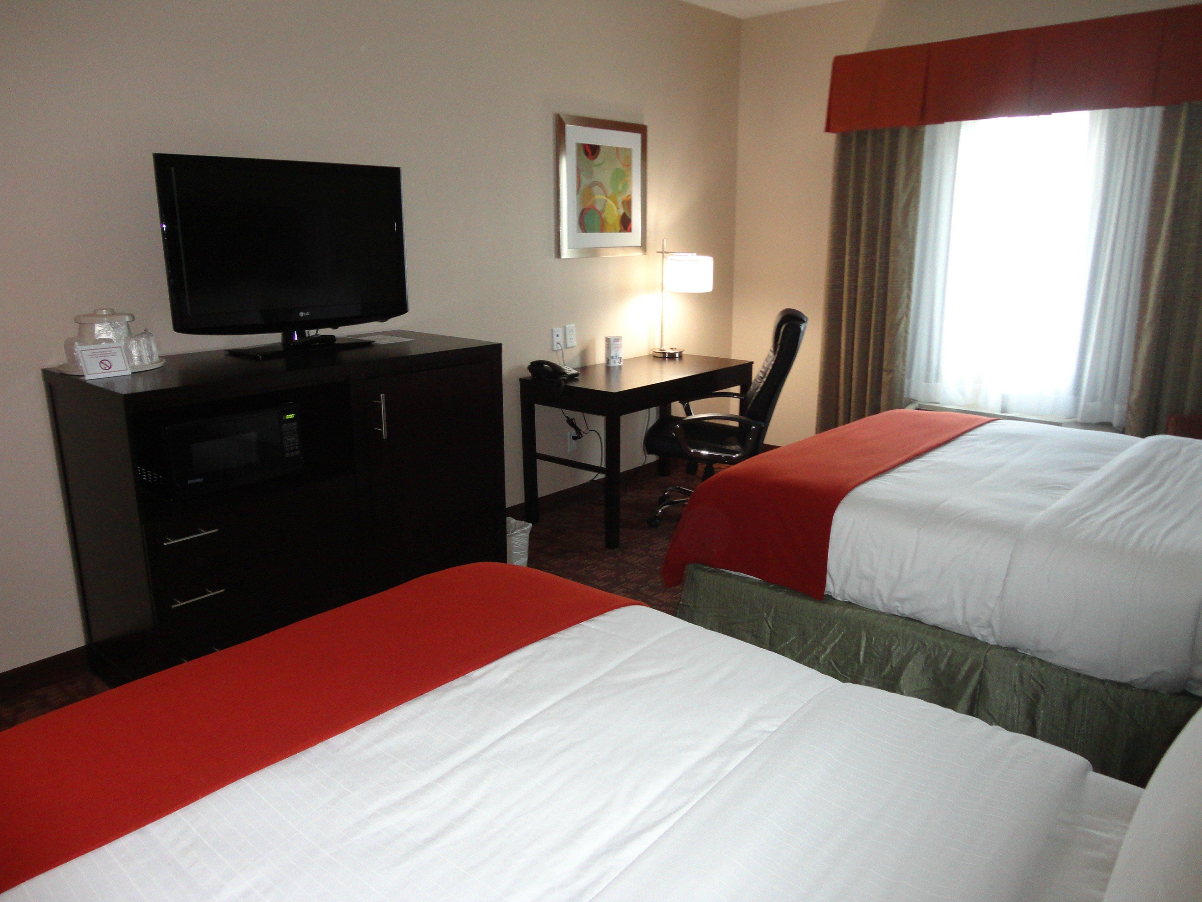 Holiday Inn Express Kenedy By Ihg Exterior photo